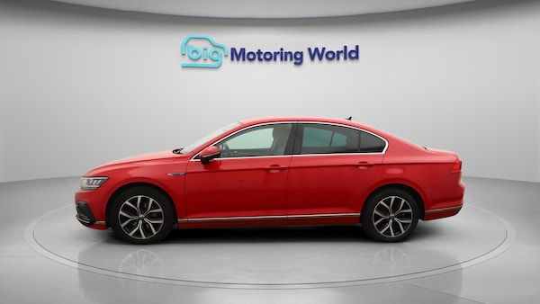 Used Volkswagen Passat 2021 for sale - 76215199: Photo 5