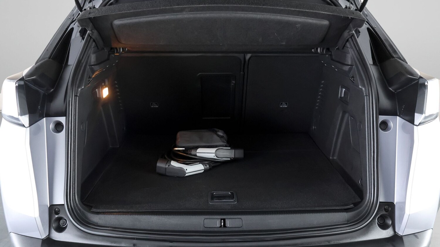 Used Peugeot 3008 2022 for sale - 77877206: Photo 16