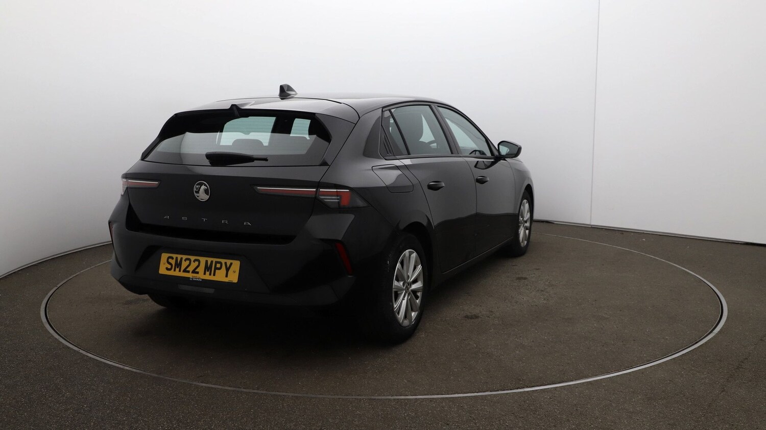 Used Vauxhall Astra for sale - 76808930: Photo 46