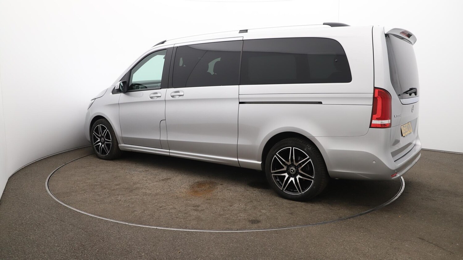 Used Mercedes-Benz V-Class 2023 for sale - 76498982: Photo 38