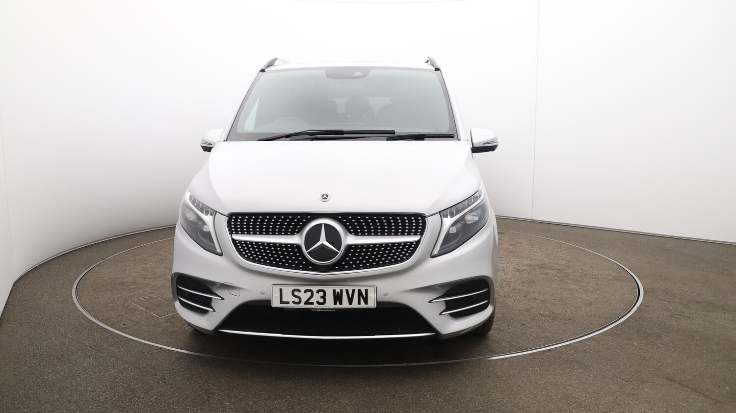 Used Mercedes-Benz V-Class 2023 for sale - 76498982: Photo 42