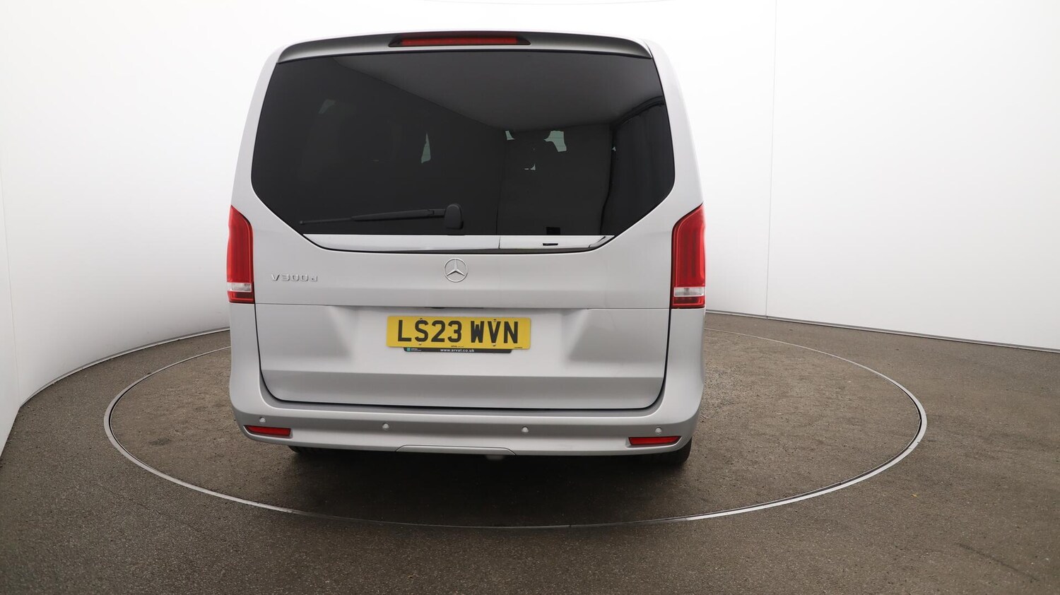 Used Mercedes-Benz V-Class 2023 for sale - 76498982: Photo 61