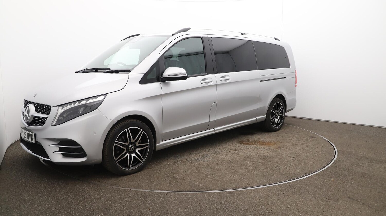 Used Mercedes-Benz V-Class 2023 for sale - 76498982: Photo 71