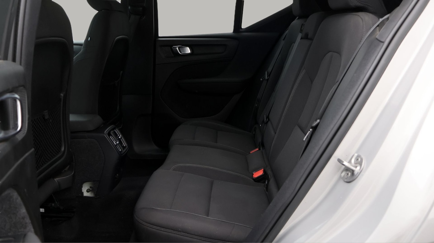 Used Volvo XC40 2023 for sale - 77365679: Photo 16