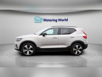 Used Volvo XC40 2023 for sale - 77365679: Photo