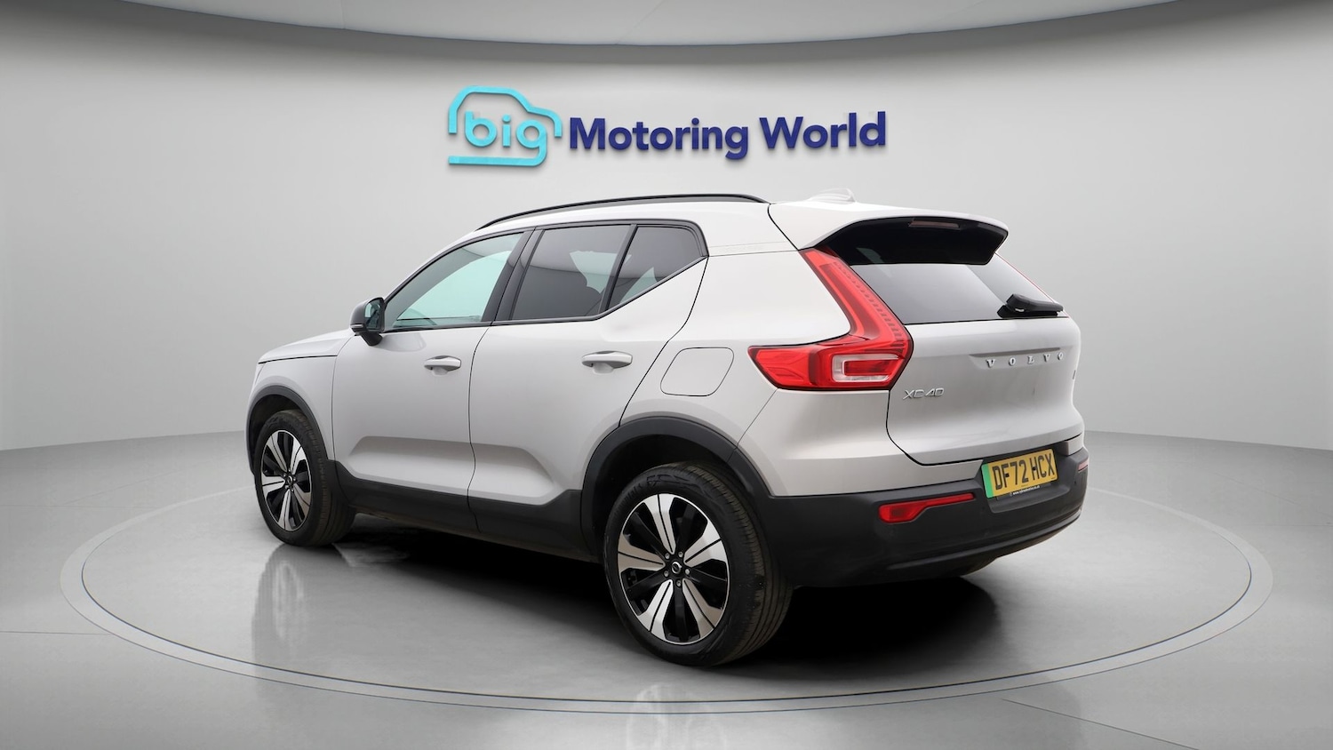Used Volvo XC40 2023 for sale - 77365679: Photo 5
