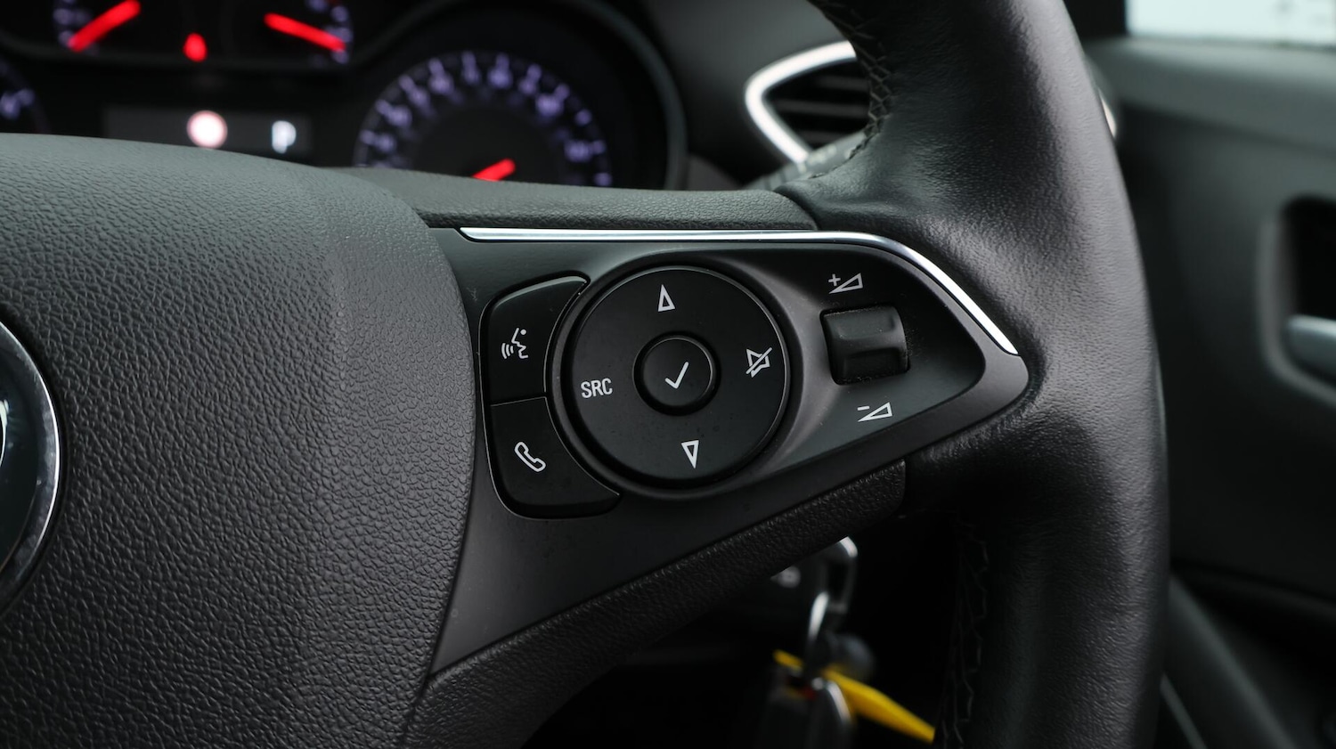 Used Vauxhall Crossland 2021 for sale - 76349812: Photo 26