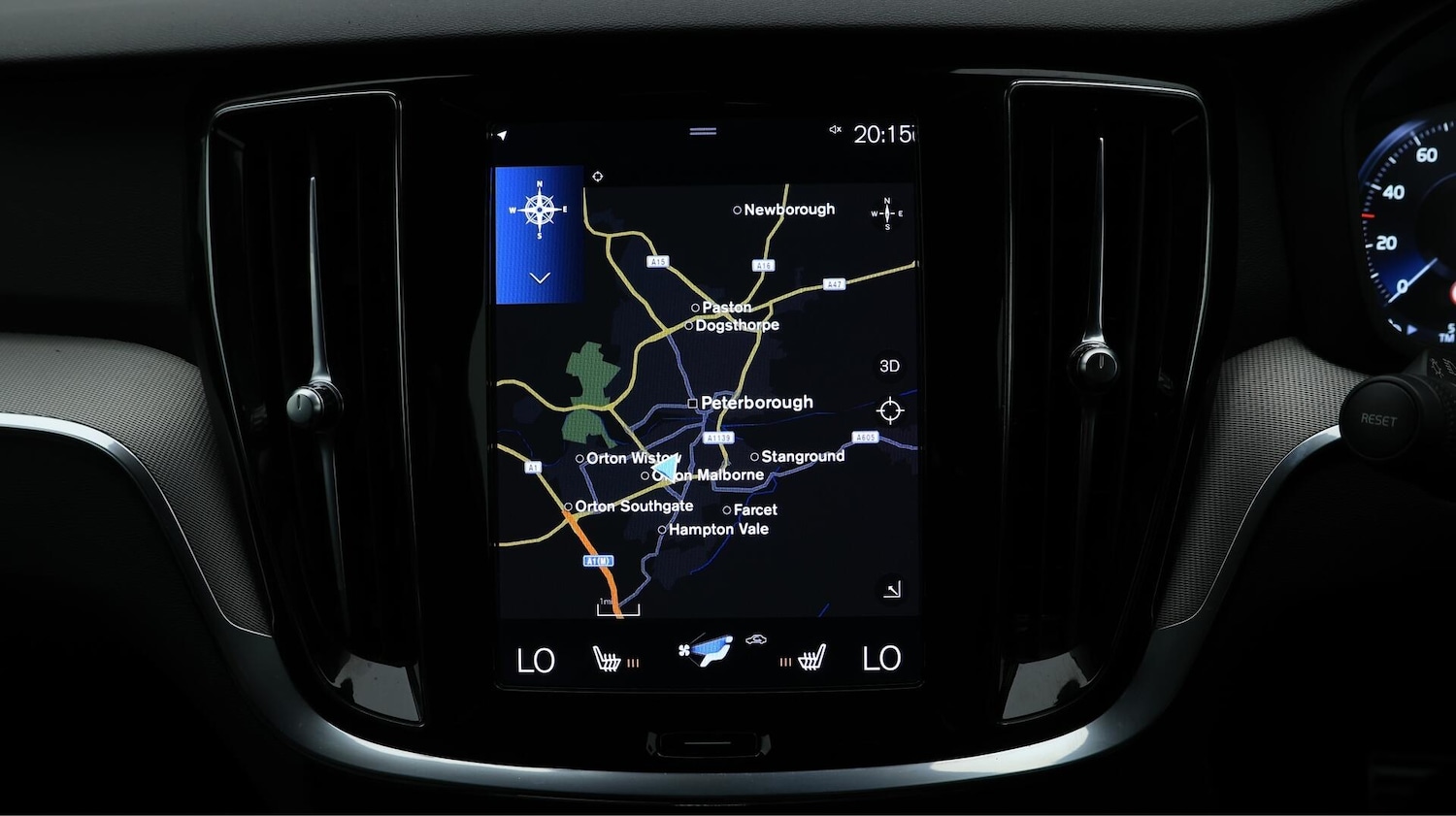 Used Volvo V60 2022 for sale - 76592346: Photo 12