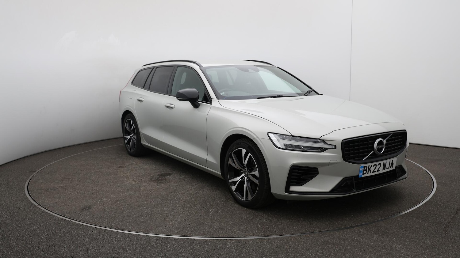 Used Volvo V60 2022 for sale - 76592346: Photo 44