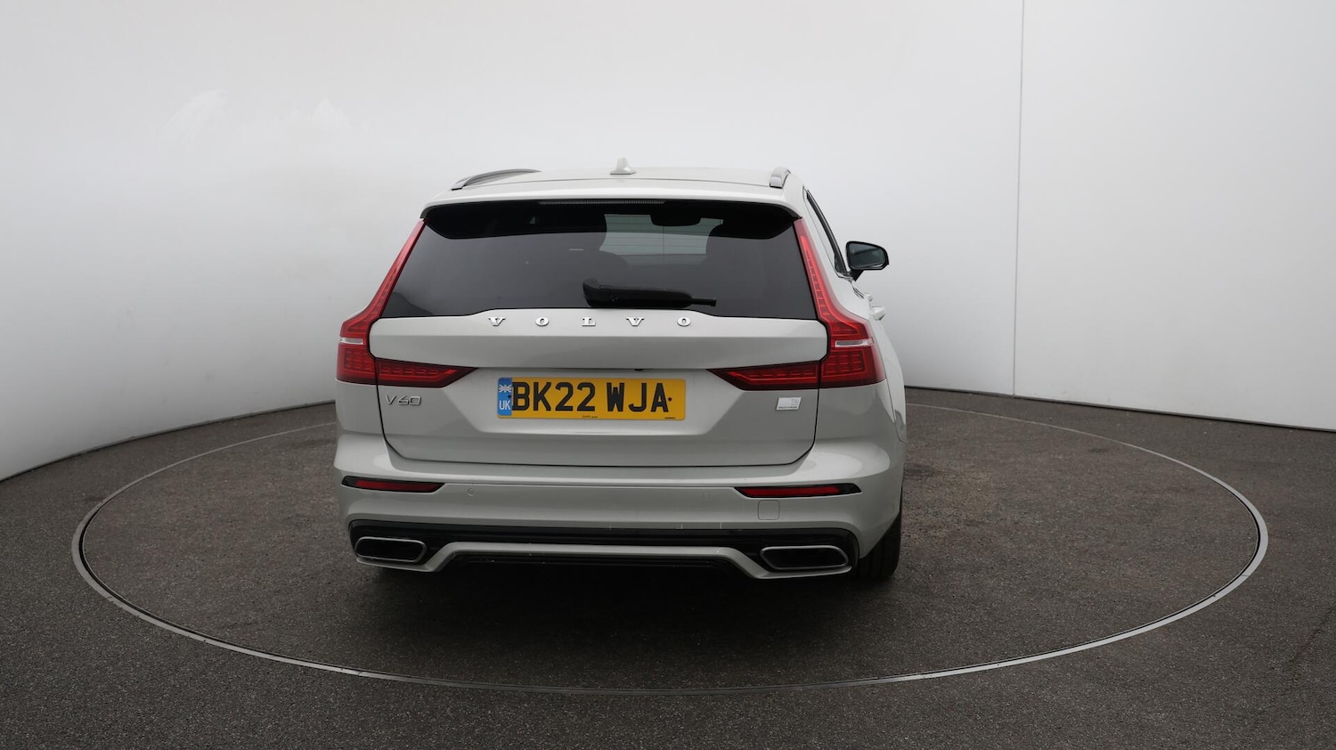 Used Volvo V60 2022 for sale - 76592346: Photo 58