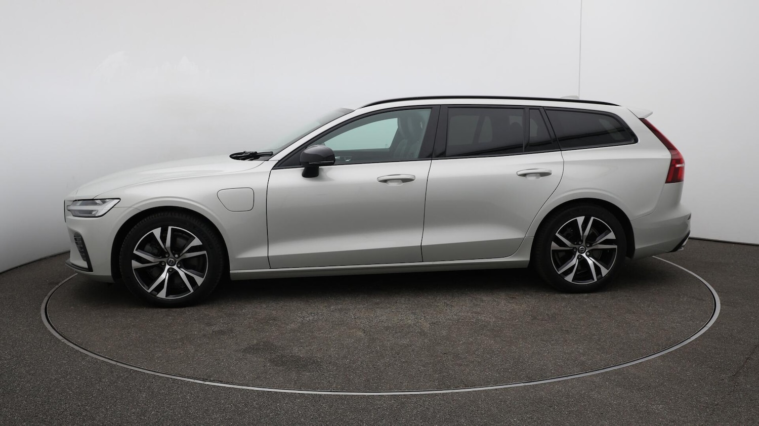 Used Volvo V60 2022 for sale - 76592346: Photo 66