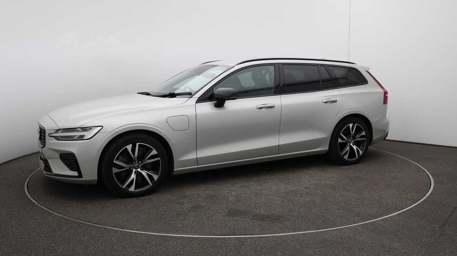Used Volvo V60 2022 for sale - 76592346: Photo 68