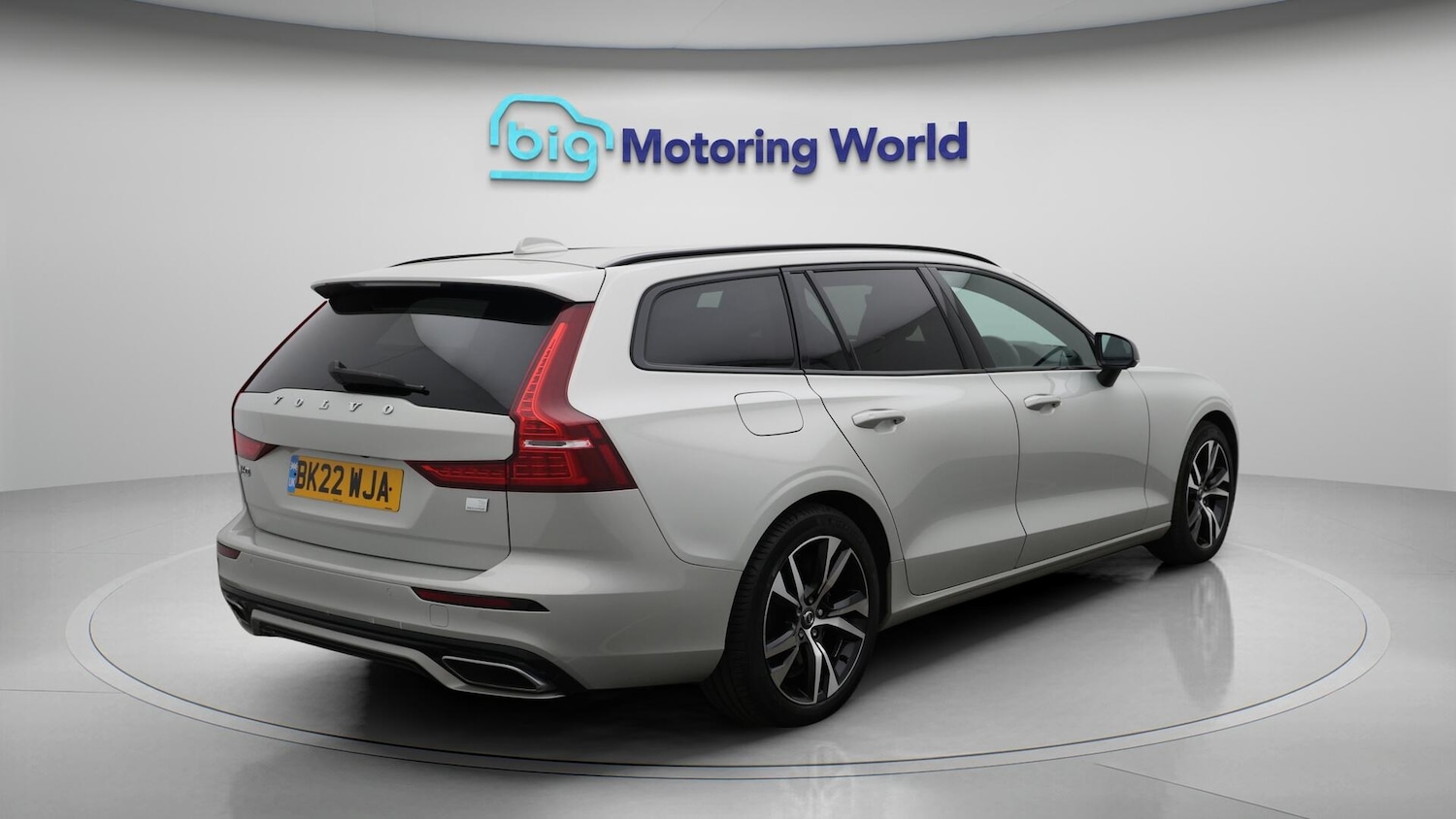 Used Volvo V60 2022 for sale - 76592346: Photo 8