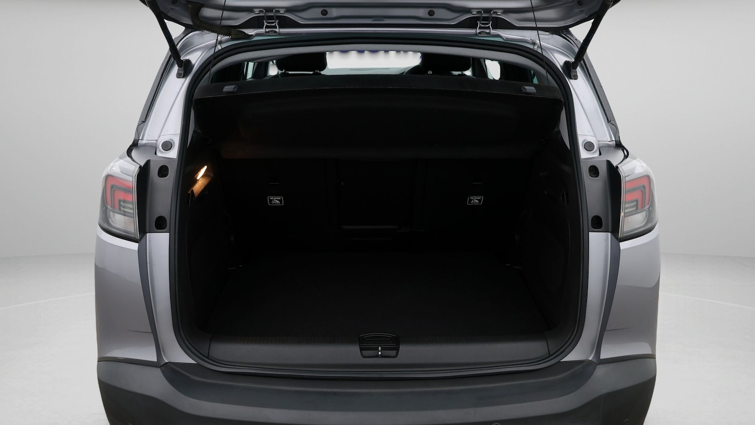 Used Vauxhall Crossland 2022 for sale - 77610681: Photo 17