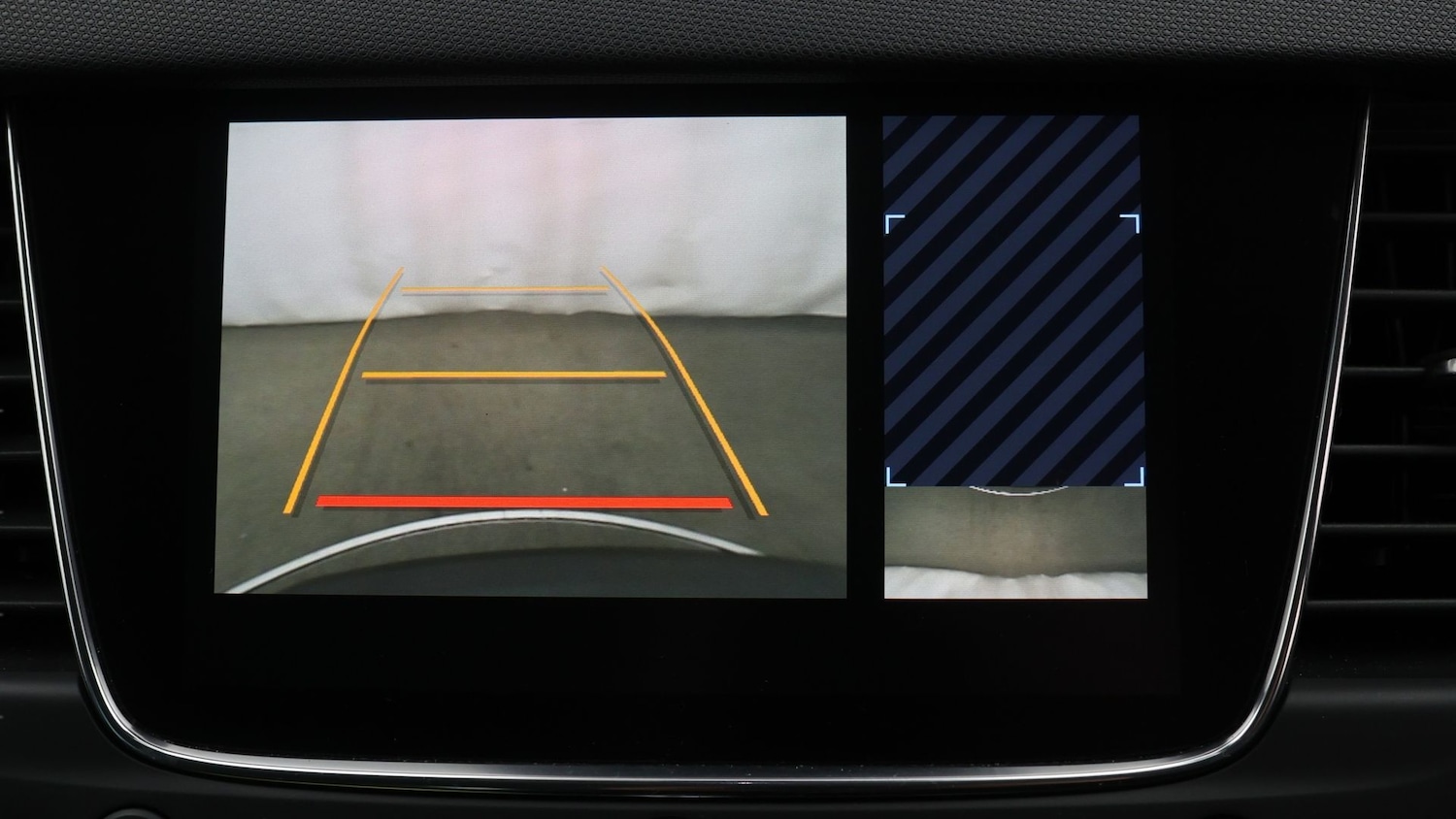 Used Vauxhall Crossland 2022 for sale - 77610681: Photo 23