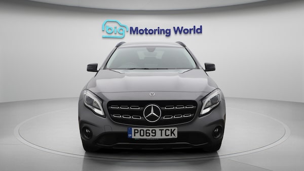 Used Mercedes-Benz GLA 2019 for sale - 76121976: Photo 3