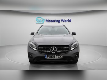 Used Mercedes-Benz GLA 2019 for sale - 76121976: Photo 3