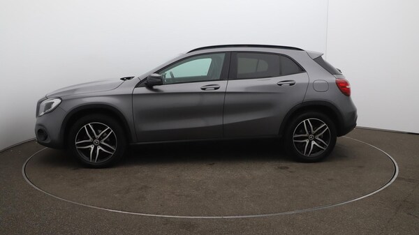 Used Mercedes-Benz GLA 2019 for sale - 76121976: Photo 64
