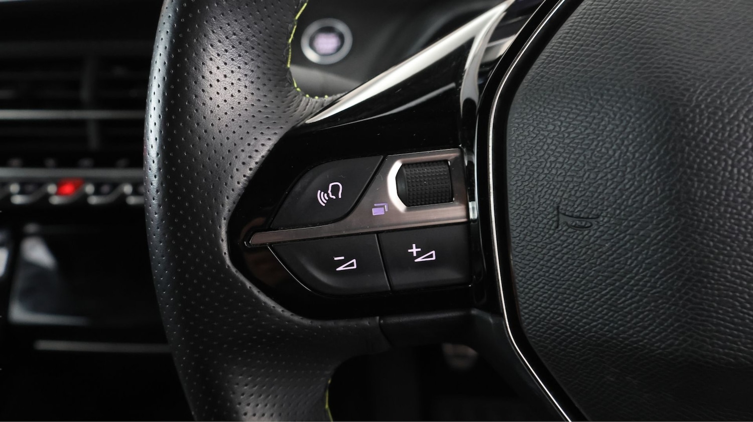 Used Peugeot 2008 2022 for sale - 78042195: Photo 21