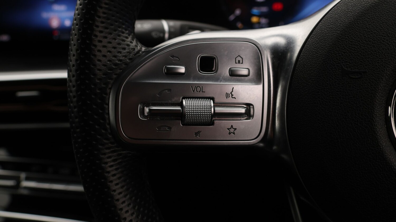 Used Mercedes-Benz EQC 2022 for sale - 77416861: Photo 28