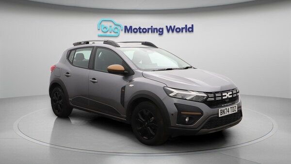 Used Dacia Sandero Stepway 2024 for sale - 75964511: Photo 2
