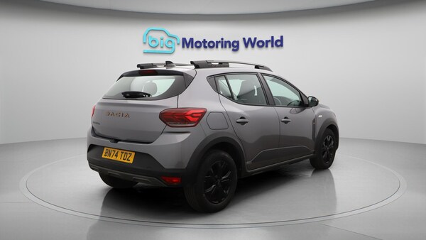 Used Dacia Sandero Stepway 2024 for sale - 75964511: Photo 8