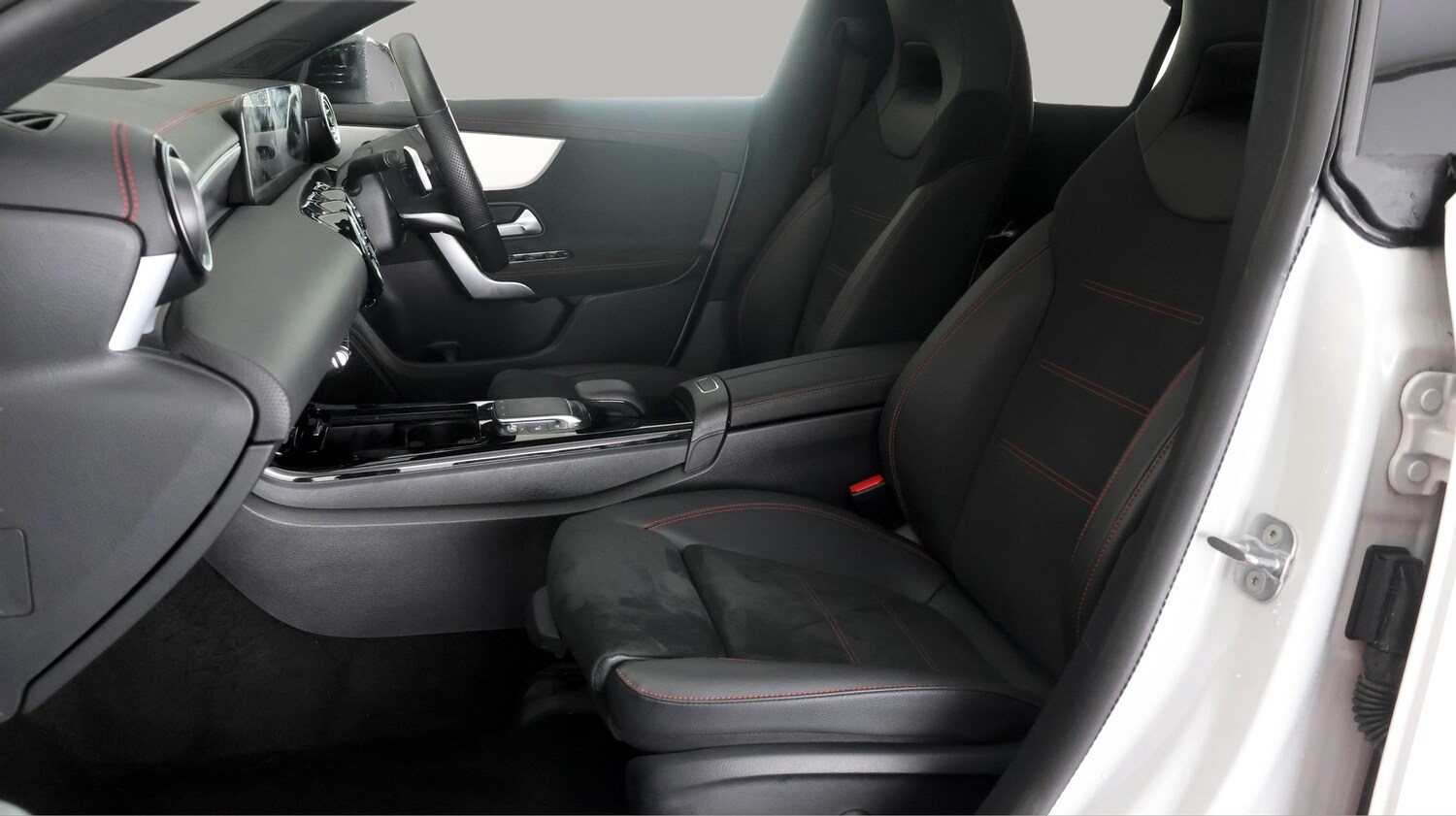 Used Mercedes-Benz CLA for sale - 77877218: Photo 14