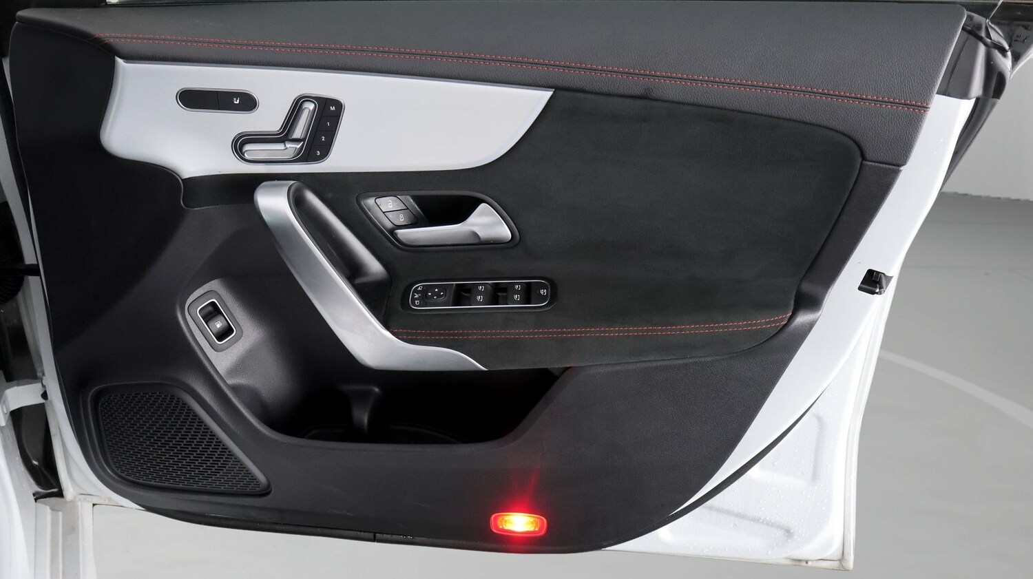 Used Mercedes-Benz CLA for sale - 77877218: Photo 15