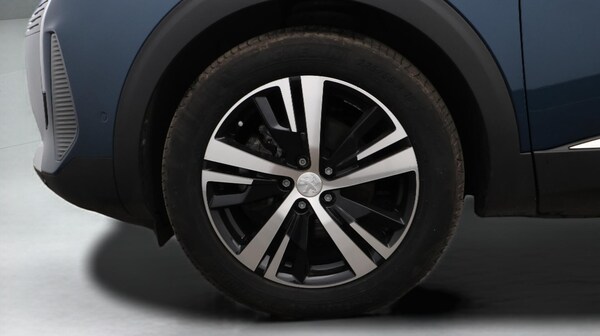 Used Peugeot 3008 2023 for sale - 75588430: Photo 19