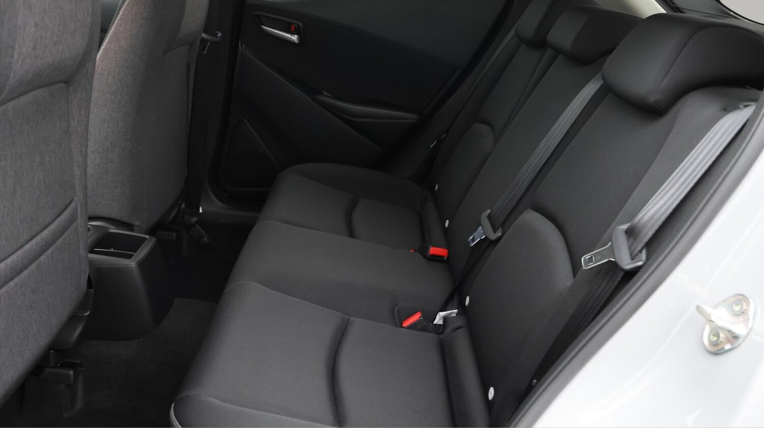 Used Mazda Mazda2 2023 for sale - 76201443: Photo 17