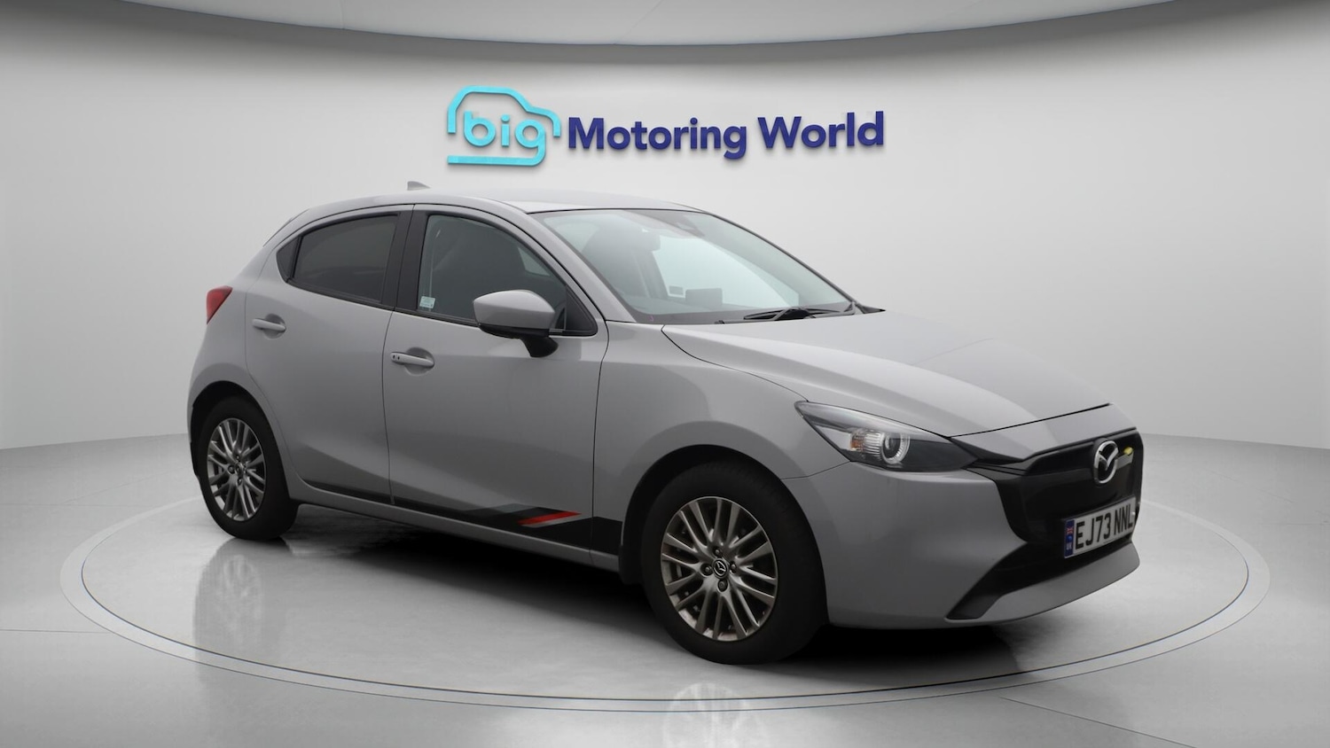 Used Mazda Mazda2 2023 for sale - 76201443: Photo 2