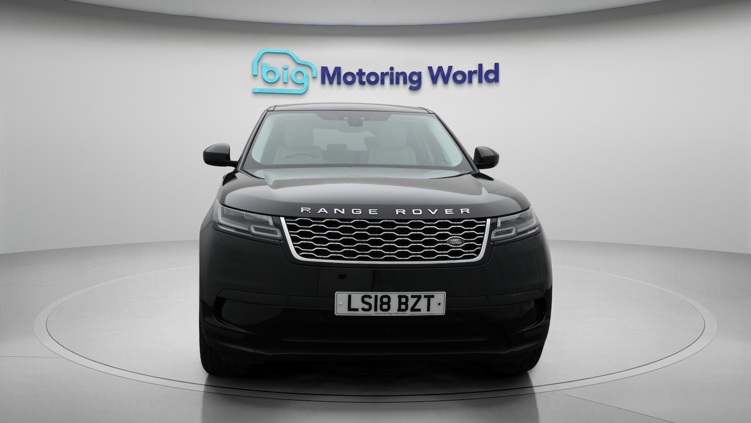 Used Land Rover Range Rover Velar 2018 for sale - 76485427: Photo 3
