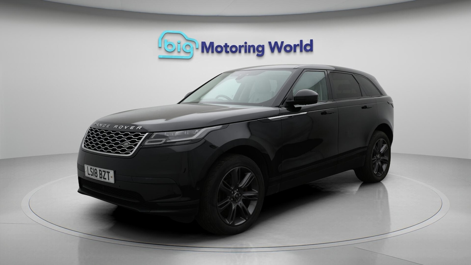 Used Land Rover Range Rover Velar 2018 for sale - 76485427: Photo 4