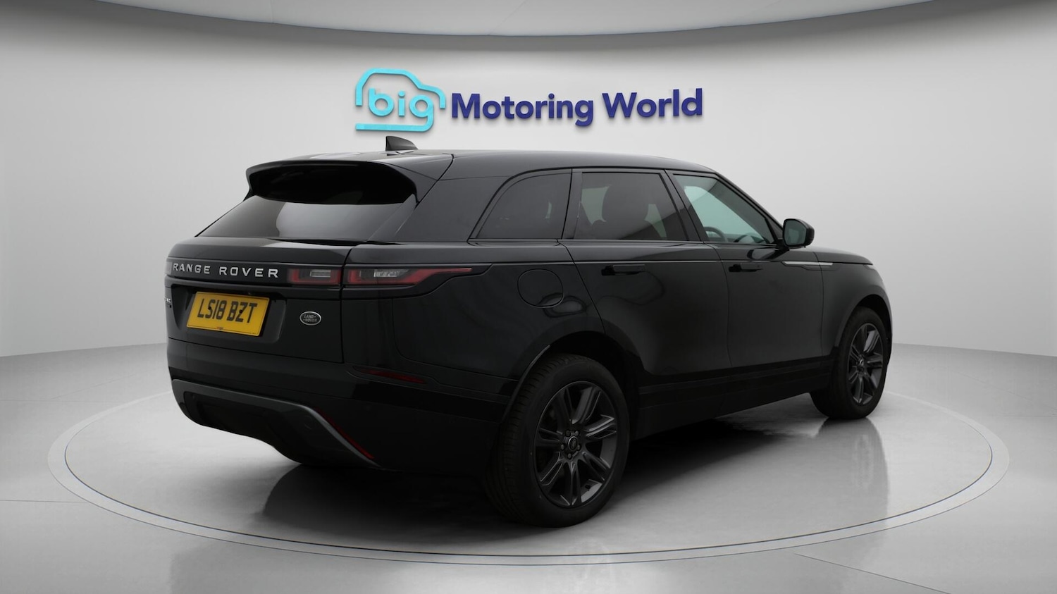 Used Land Rover Range Rover Velar 2018 for sale - 76485427: Photo 8