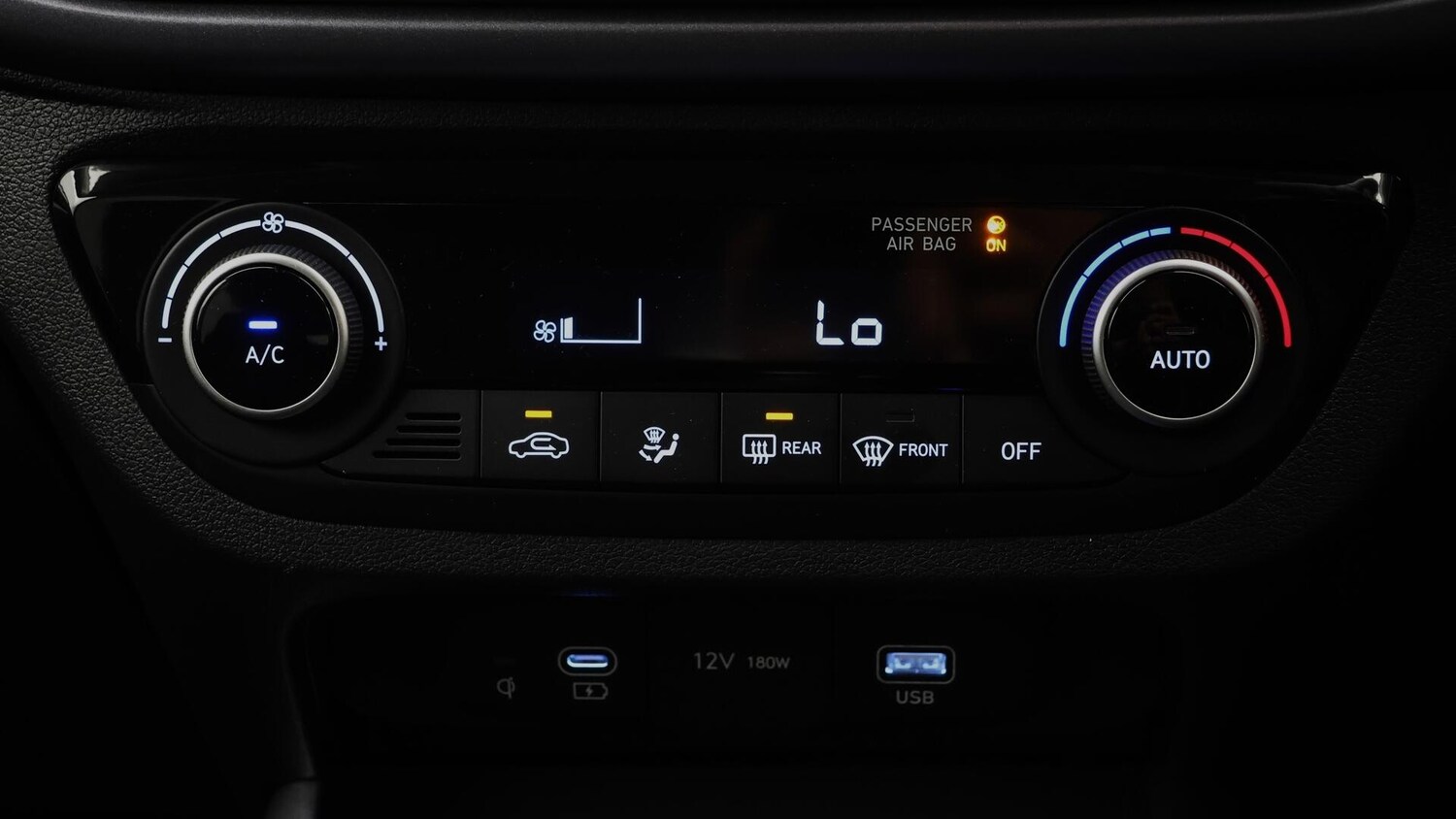 Used Hyundai i10 2025 for sale - 76512739: Photo 13