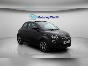 Used Fiat 500e C 2022 for sale - 76498487: Photo