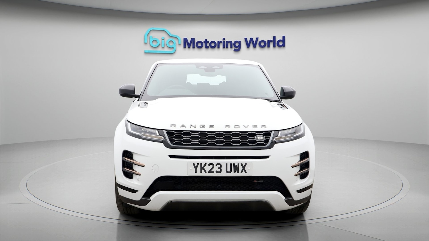 Used Land Rover Range Rover Evoque 2023 for sale - 77270749: Photo 2