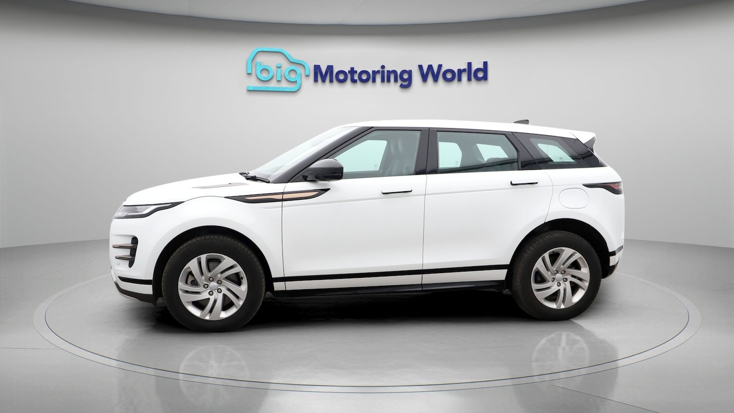 Used Land Rover Range Rover Evoque 2023 for sale - 77270749: Photo 4