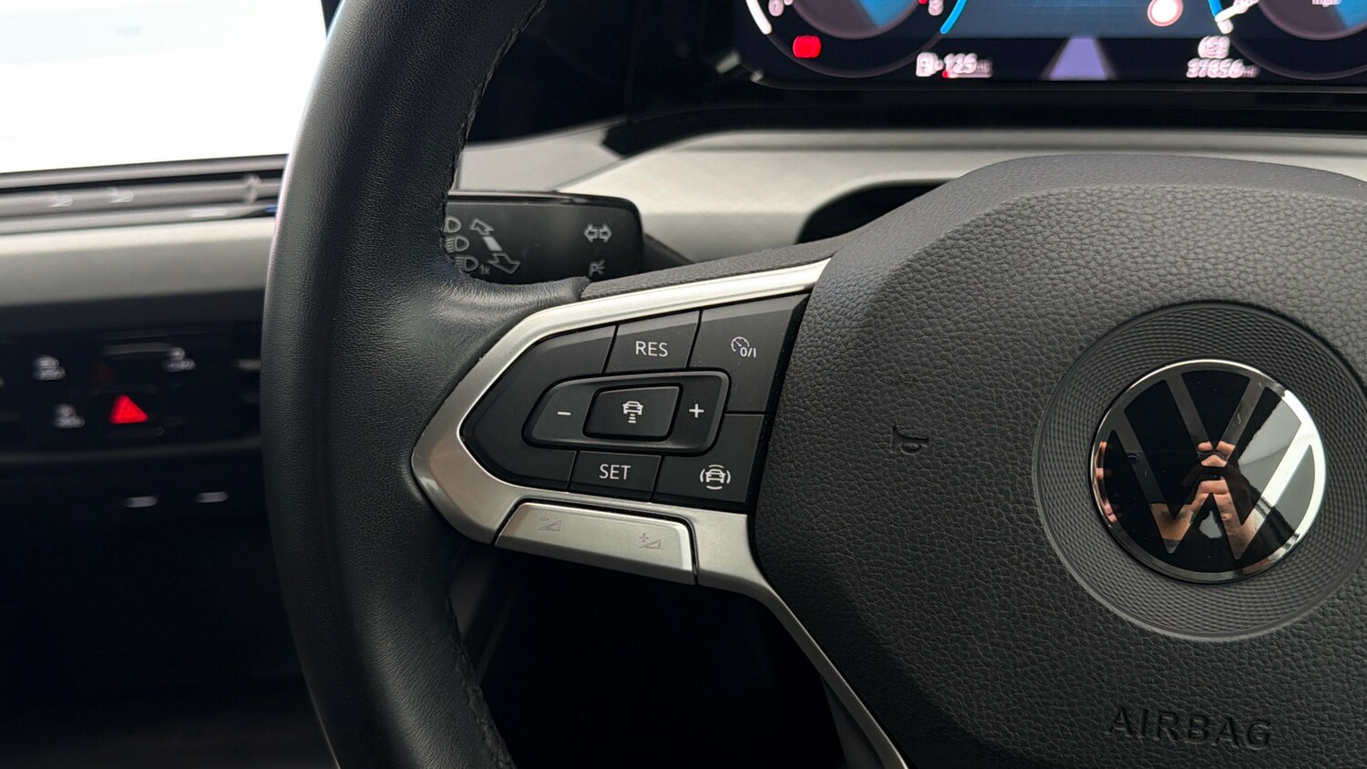Used Volkswagen Golf 2023 for sale - 77938469: Photo 22