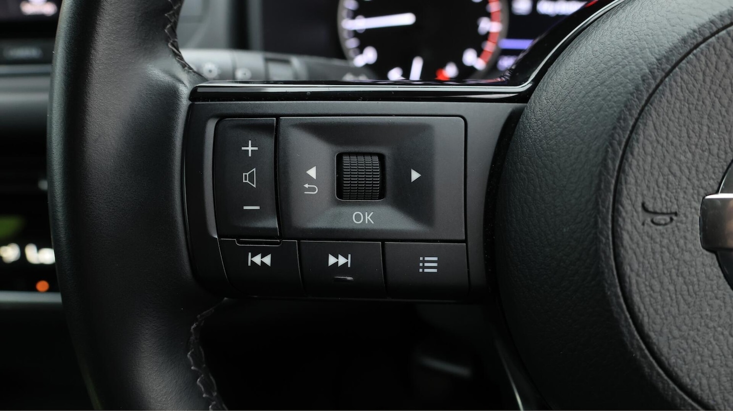 Used Nissan Qashqai 2022 for sale - 76122530: Photo 37
