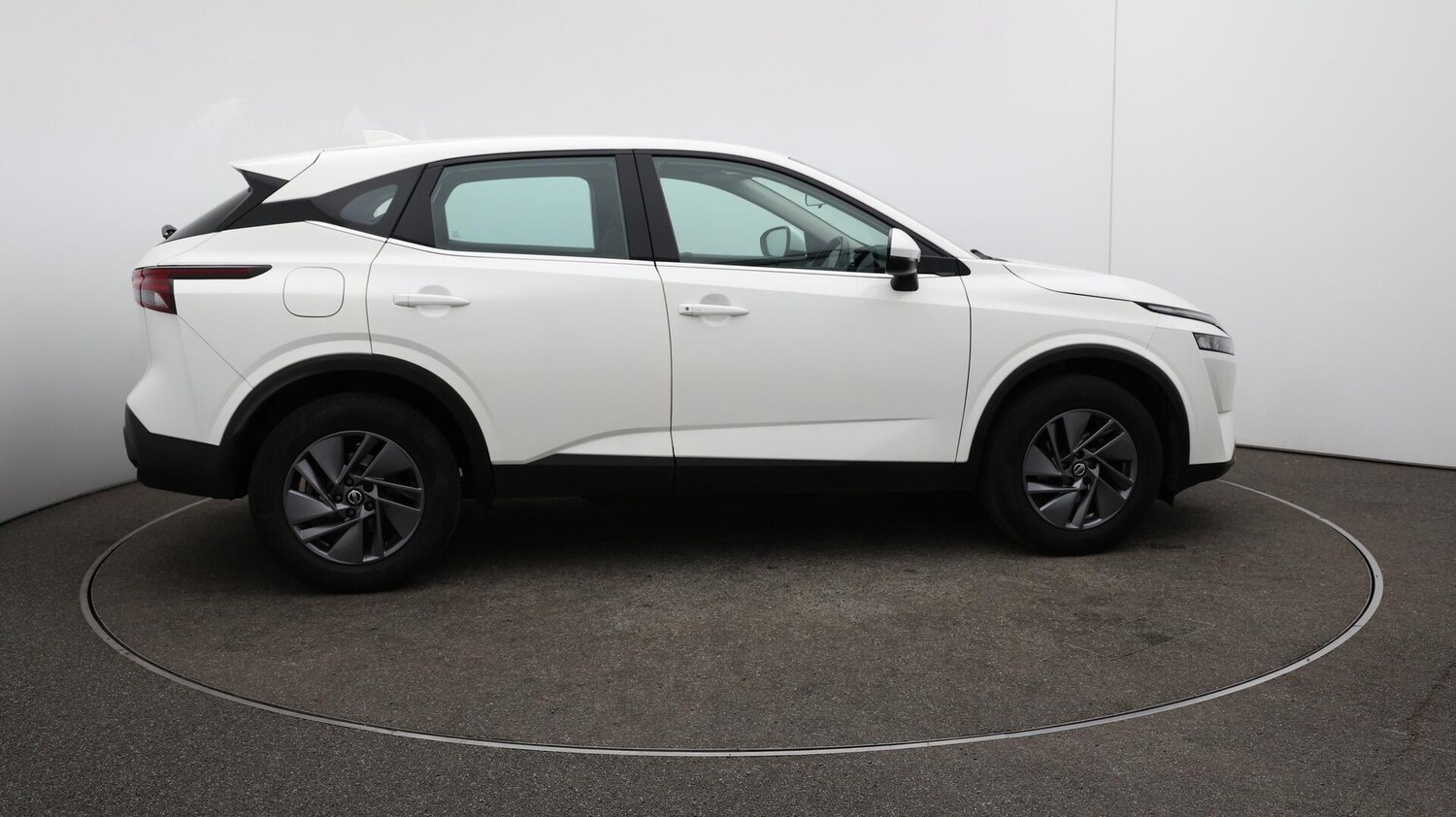 Used Nissan Qashqai 2022 for sale - 76122530: Photo 41