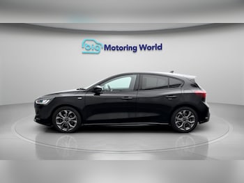 Used Ford Focus 2023 for sale - 78870526: Photo