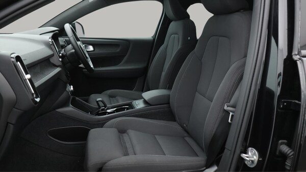 Used Volvo C40 2023 for sale - 76317890: Photo 15