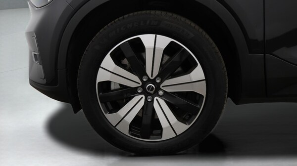 Used Volvo C40 2023 for sale - 76317890: Photo 19