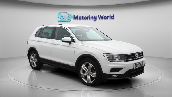 Used Volkswagen Tiguan 2020 for sale - 76072981: Photo 2