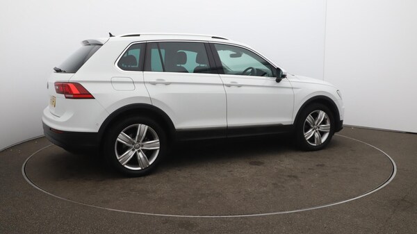 Used Volkswagen Tiguan 2020 for sale - 76072981: Photo 52