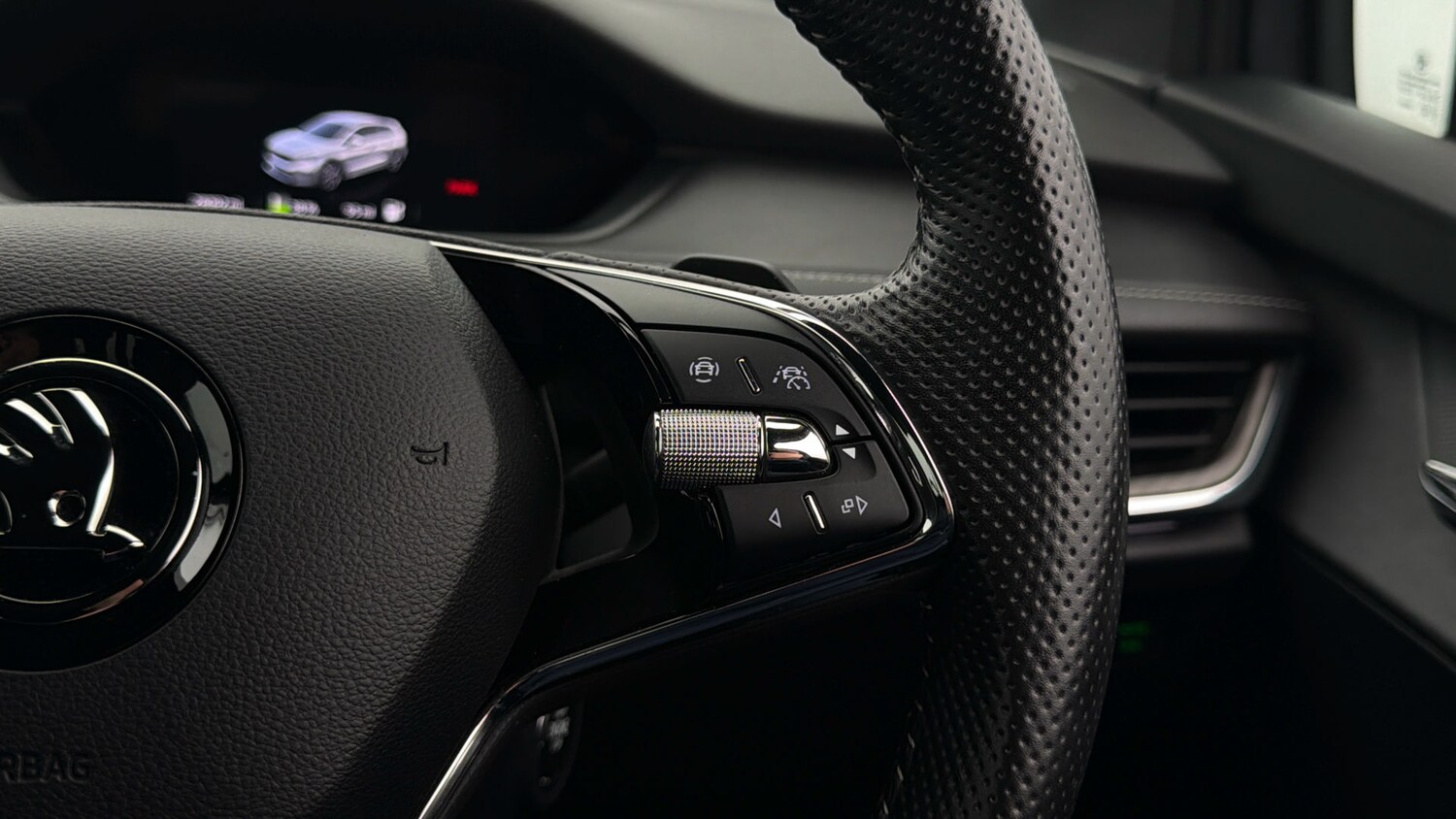 Used Skoda Enyaq 2022 for sale - 78090947: Photo 24