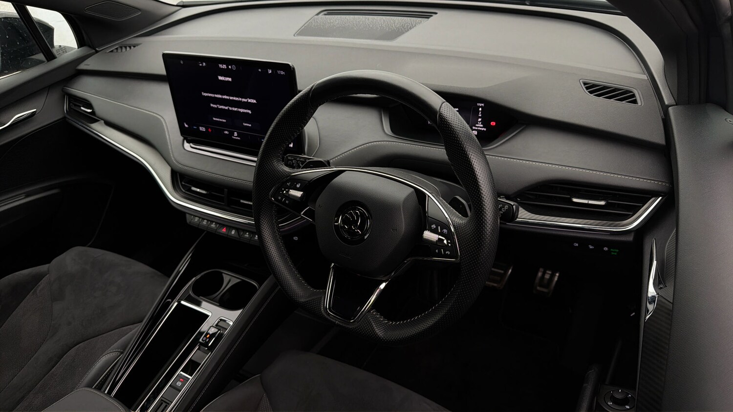 Used Skoda Enyaq 2022 for sale - 78090947: Photo 9