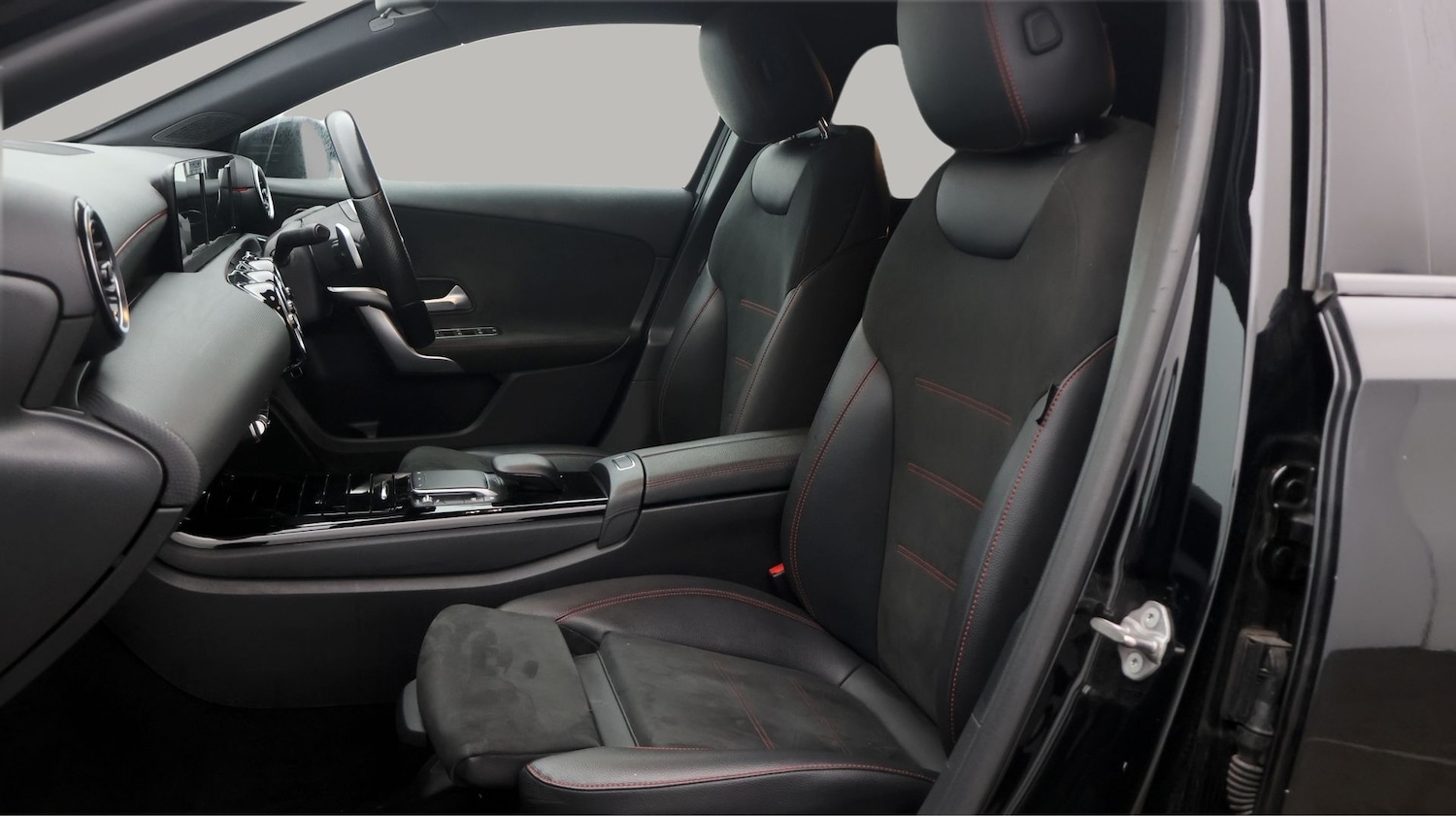 Used Mercedes-Benz A-Class 2020 for sale - 77536340: Photo 14