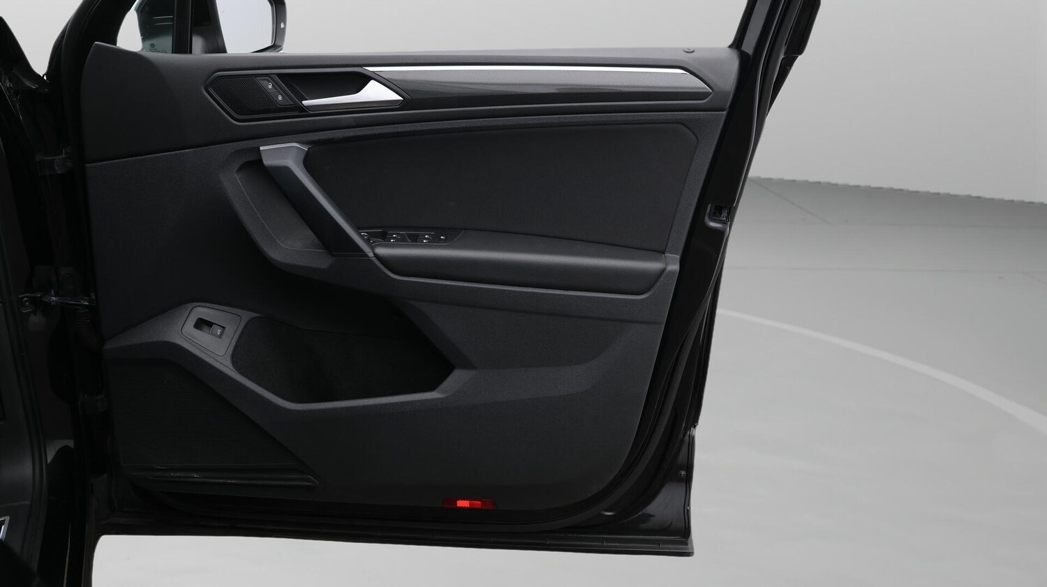 Used Volkswagen Tiguan 2019 for sale - 76573041: Photo 16